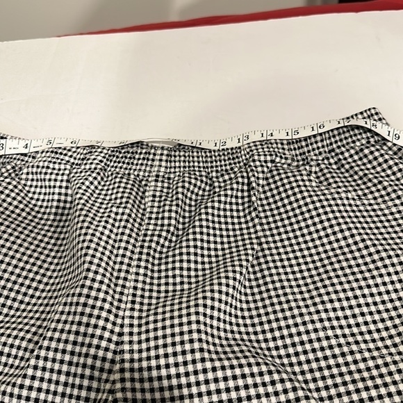 Croft and Barrow Capris short pre owned - Picture 3 of 8